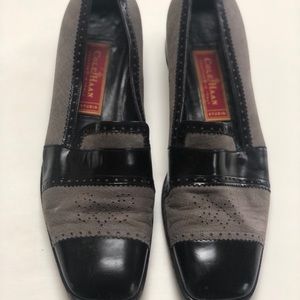Cole Haan vintage flats gray & black Sz 6